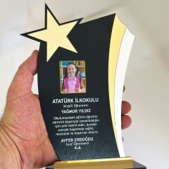 Kişiye Özel Plaket - Ahşap Plaket - Mezuniyet Hatırası - Okul Plaketi - 20cm x 12cm - Siyah PLKT1002S